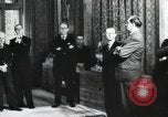 Standbild Marschall Petain interviewt Frankreich, 1940, aus Sekunde 24 historischem Filmmaterial Videoclip 65675065412
