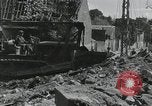 Standbild Ruinen nach dem Krieg Paris Frankreich, 1944, aus Sekunde 41 historischem Filmmaterial Videoclip 65675065416