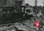 Standbild Ruinen nach dem Krieg Paris Frankreich, 1944, aus Sekunde 42 historischem Filmmaterial Videoclip 65675065416