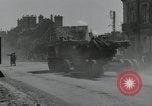 Standbild Ruinen nach dem Krieg Paris Frankreich, 1944, aus Sekunde 59 historischem Filmmaterial Videoclip 65675065416