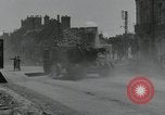 Standbild Ruinen nach dem Krieg Paris Frankreich, 1944, aus Sekunde 60 historischem Filmmaterial Videoclip 65675065416