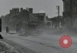 Standbild Ruinen nach dem Krieg Paris Frankreich, 1944, aus Sekunde 61 historischem Filmmaterial Videoclip 65675065416