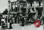 Immagine di Statue di cavalli Francia, 1944, secondo 44 filmato di repertorio 65675065424