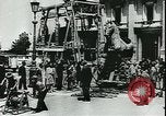 Immagine di Statue di cavalli Francia, 1944, secondo 45 filmato di repertorio 65675065424