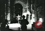 Immagine di Statue di cavalli Francia, 1944, secondo 50 filmato di repertorio 65675065424