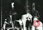 Immagine di Statue di cavalli Francia, 1944, secondo 54 filmato di repertorio 65675065424