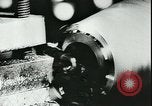 Image la fabrication d'armements de l'industrie Allemagne, 1944, de la seconde 31 séquences d'archives historiques vidéo 65675065426