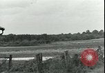 Standbild 80th Infantry Division Chalons-sur-Marne Frankreich, 1944, aus Sekunde 9 historischem Filmmaterial Videoclip 65675065432