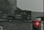 Immagine di Prigionieri tedeschi Parigi Francia, 1944, secondo 8 filmato di repertorio 65675065433