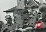 Immagine di Prigionieri tedeschi Parigi Francia, 1944, secondo 21 filmato di repertorio 65675065433