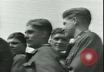 Immagine di Prigionieri tedeschi Parigi Francia, 1944, secondo 31 filmato di repertorio 65675065433