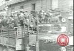Immagine di Prigionieri tedeschi Parigi Francia, 1944, secondo 40 filmato di repertorio 65675065433
