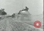 Standbild USA 7th Army Division Montmartre Paris Frankreich, 1944, aus Sekunde 12 historischem Filmmaterial Videoclip 65675065434