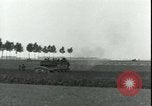 Standbild USA 7th Army Division Montmartre Paris Frankreich, 1944, aus Sekunde 31 historischem Filmmaterial Videoclip 65675065434