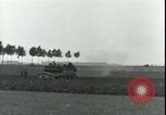 Standbild USA 7th Army Division Montmartre Paris Frankreich, 1944, aus Sekunde 32 historischem Filmmaterial Videoclip 65675065434