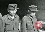 Standbild Ausführung Ort Frankreich, 1944, aus Sekunde 16 historischem Filmmaterial Videoclip 65675065436