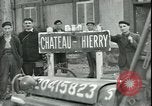 Standbild USA Soldaten Chateau-Thierry Frankreich, 1944, aus Sekunde 6 historischem Filmmaterial Videoclip 65675065437