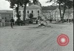 Standbild USA Soldaten Chateau-Thierry Frankreich, 1944, aus Sekunde 18 historischem Filmmaterial Videoclip 65675065437