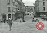 Standbild USA Soldaten Chateau-Thierry Frankreich, 1944, aus Sekunde 44 historischem Filmmaterial Videoclip 65675065437