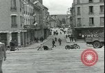 Standbild USA Soldaten Chateau-Thierry Frankreich, 1944, aus Sekunde 47 historischem Filmmaterial Videoclip 65675065437
