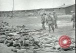 Standbild Landsberg Konzentrationslager Landsberg Deutschland, 1945, aus Sekunde 12 historischem Filmmaterial Videoclip 65675065438