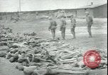 Standbild Landsberg Konzentrationslager Landsberg Deutschland, 1945, aus Sekunde 16 historischem Filmmaterial Videoclip 65675065438