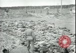 Standbild Landsberg Konzentrationslager Landsberg Deutschland, 1945, aus Sekunde 39 historischem Filmmaterial Videoclip 65675065438
