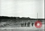 Standbild Landsberg Konzentrationslager Landsberg Deutschland, 1945, aus Sekunde 44 historischem Filmmaterial Videoclip 65675065439