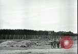 Standbild Landsberg Konzentrationslager Landsberg Deutschland, 1945, aus Sekunde 49 historischem Filmmaterial Videoclip 65675065439