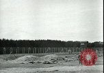 Standbild Landsberg Konzentrationslager Landsberg Deutschland, 1945, aus Sekunde 53 historischem Filmmaterial Videoclip 65675065439