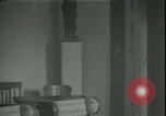 Standbild Kapitulation Konferenz Haar Deutschland, 1945, aus Sekunde 8 historischem Filmmaterial Videoclip 65675065441