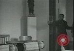 Standbild Kapitulation Konferenz Haar Deutschland, 1945, aus Sekunde 10 historischem Filmmaterial Videoclip 65675065441
