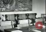 Standbild Kapitulation Konferenz Haar Deutschland, 1945, aus Sekunde 18 historischem Filmmaterial Videoclip 65675065441