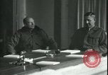 Standbild Kapitulation Konferenz Haar Deutschland, 1945, aus Sekunde 53 historischem Filmmaterial Videoclip 65675065441