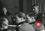 Standbild Kapitulation Konferenz Haar Deutschland, 1945, aus Sekunde 62 historischem Filmmaterial Videoclip 65675065441