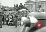 Standbild Sieg in Europa Tag London England Vereinigtes Königreich, 1945, aus Sekunde 14 historischem Filmmaterial Videoclip 65675065442