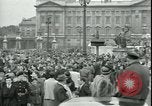 Standbild Sieg in Europa Tag London England Vereinigtes Königreich, 1945, aus Sekunde 41 historischem Filmmaterial Videoclip 65675065442