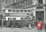 Immagine di La vittoria nella Giornata dell'Europa Londra Inghilterra Regno Unito, 1945, secondo 3 filmato di repertorio 65675065444