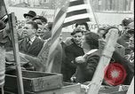 Immagine di La vittoria nella Giornata dell'Europa Londra Inghilterra Regno Unito, 1945, secondo 19 filmato di repertorio 65675065444