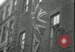 Immagine di La vittoria nella Giornata dell'Europa Londra Inghilterra Regno Unito, 1945, secondo 41 filmato di repertorio 65675065444