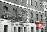 Immagine di La vittoria nella Giornata dell'Europa Londra Inghilterra Regno Unito, 1945, secondo 48 filmato di repertorio 65675065444