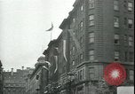 Immagine di La vittoria nella Giornata dell'Europa Londra Inghilterra Regno Unito, 1945, secondo 52 filmato di repertorio 65675065444