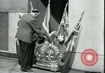 Immagine di La vittoria nella Giornata dell'Europa Londra Inghilterra Regno Unito, 1945, secondo 57 filmato di repertorio 65675065444