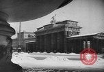 Image Porte de Brandebourg durant tempête à Berlin Allemagne Berlin Allemagne, 1941, de la seconde 10 séquences d'archives historiques vidéo 65675065467