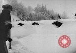 Image Porte de Brandebourg durant tempête à Berlin Allemagne Berlin Allemagne, 1941, de la seconde 14 séquences d'archives historiques vidéo 65675065467