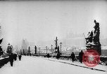 Image Porte de Brandebourg durant tempête à Berlin Allemagne Berlin Allemagne, 1941, de la seconde 43 séquences d'archives historiques vidéo 65675065467