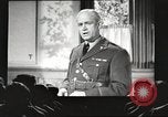 Standbild amerikanische Soldaten United States USA, 1941, aus Sekunde 35 historischem Filmmaterial Videoclip 65675065472