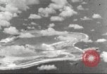 Standbild Doolittle Raid über Marcus Insel Marcus Island Pacific Ocean, 1942, aus Sekunde 4 historischem Filmmaterial Videoclip 65675065473