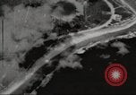 Standbild Doolittle Raid über Marcus Insel Marcus Island Pacific Ocean, 1942, aus Sekunde 6 historischem Filmmaterial Videoclip 65675065473