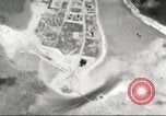Standbild Doolittle Raid über Marcus Insel Marcus Island Pacific Ocean, 1942, aus Sekunde 19 historischem Filmmaterial Videoclip 65675065473